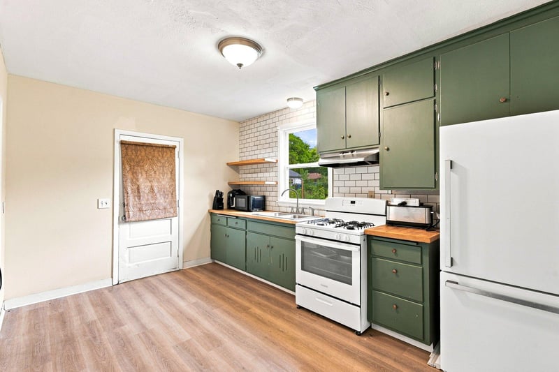 1651 Maryland Ave E, Saint Paul, MN 55106