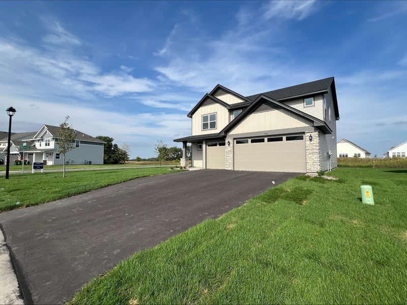 7636 Lotus Ln, Lino Lakes, MN 55038