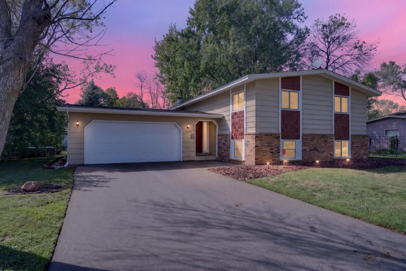 8149 Brandywine Pw, Brooklyn Park, MN 55444