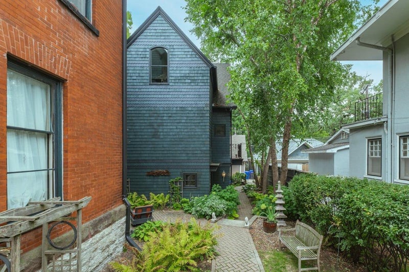 449 Portland Ave #3, Saint Paul, MN 55102