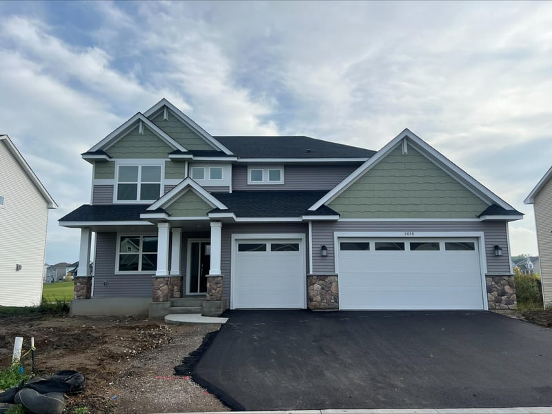 2058 Norway Ln, Lino Lakes, MN 55038
