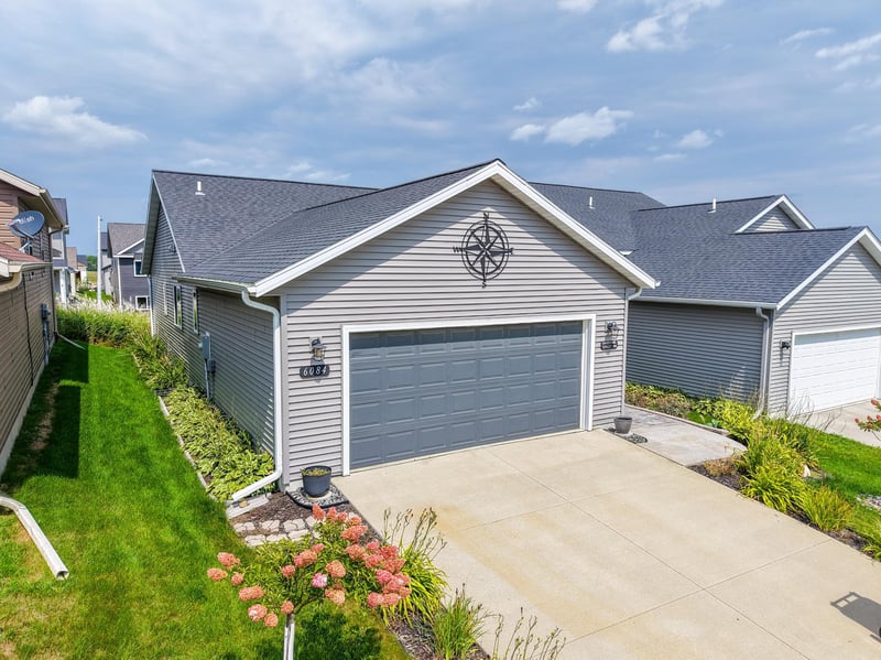6084 Sandstone Street Nw, Rochester, MN 55901