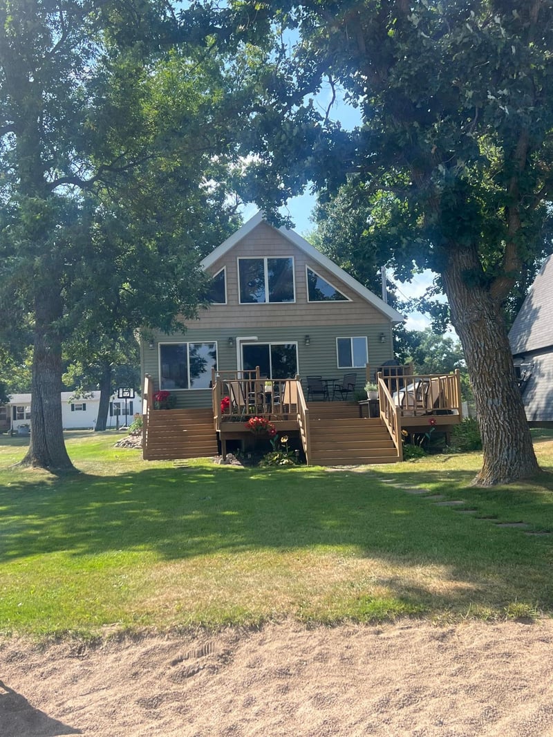 12090 Lake St SE, Mentor, MN 56736