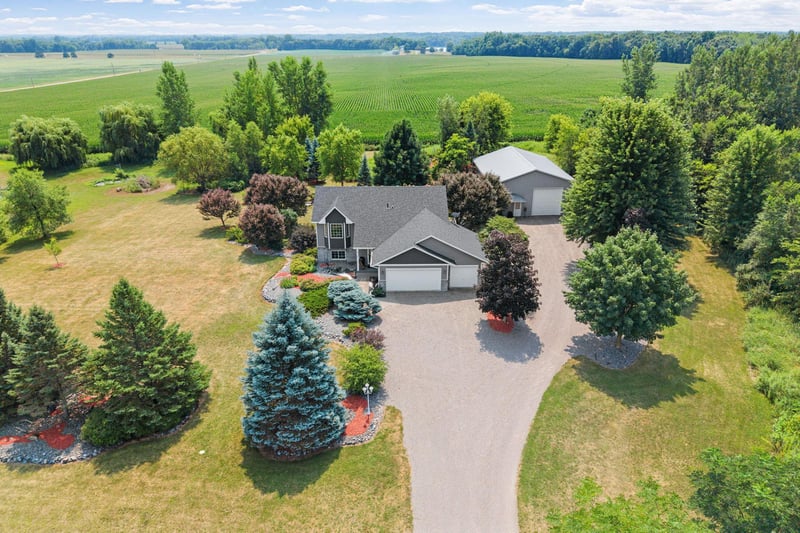 5125 134th St NW, Clearwater, MN 55320