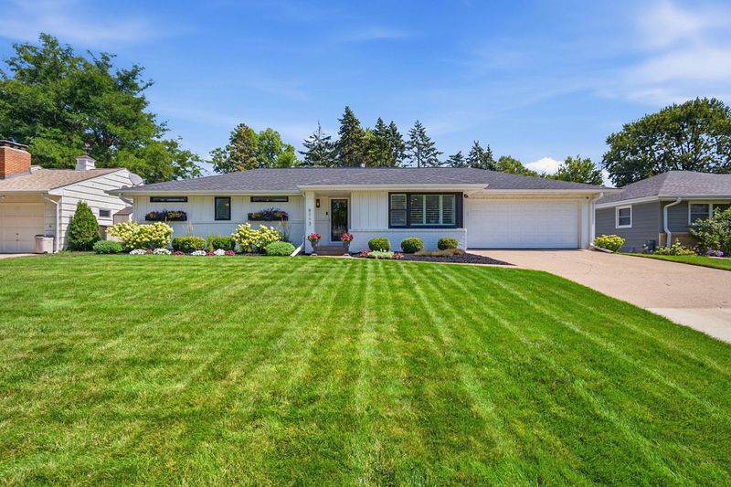 6113 Beard Ave S, Edina, MN 55410