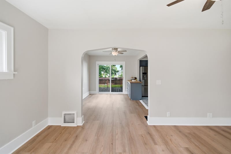 618 Park Ave, North Mankato, MN 56003