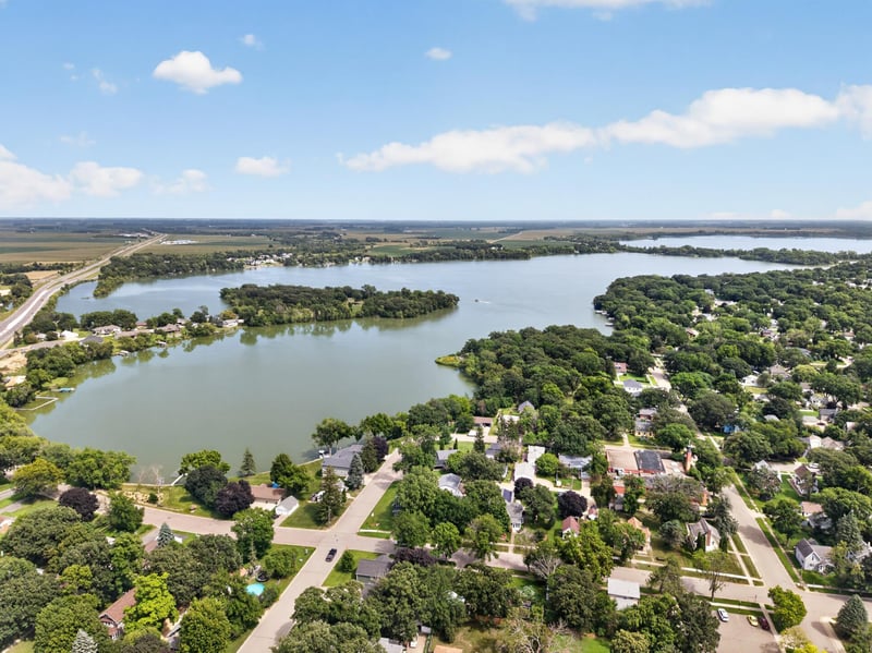202 N Lincoln St, Lake Crystal, MN 56055