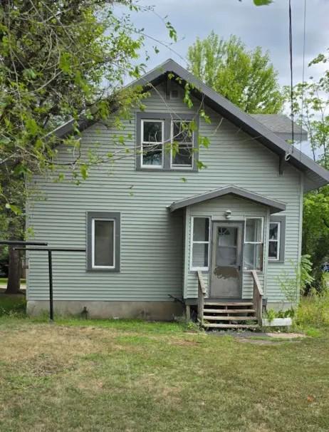 53 20th Ave S, Saint Cloud, MN 56301
