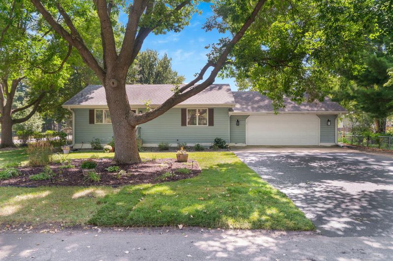 1770 Ridgewood Ave, White Bear Twp, MN 55110