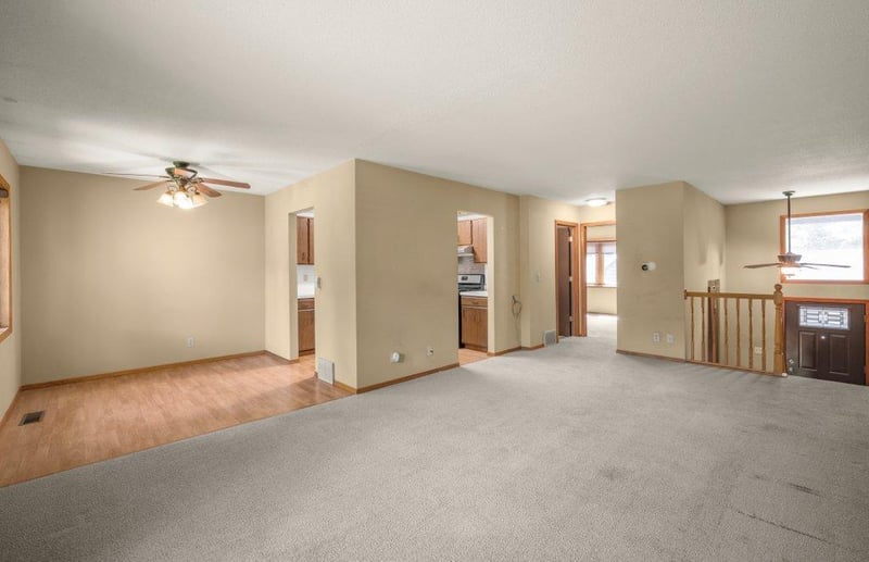 244 W Eagle Lake Dr, Maple Grove, MN 55369