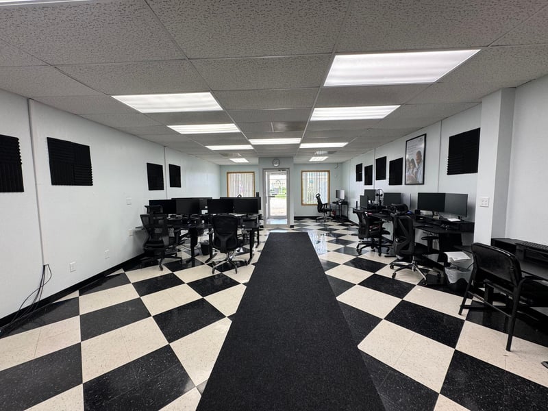 514 Faxon Rd N, Norwood Young America, MN 55368