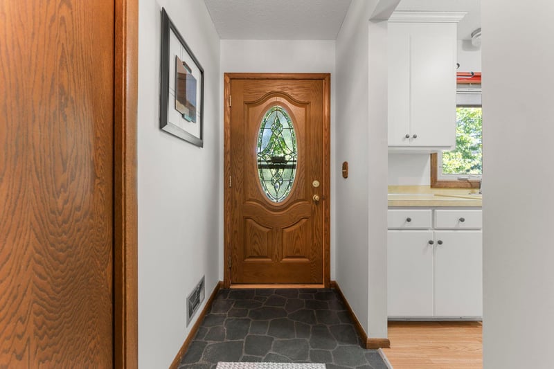 13406 Washburn Ave S, Burnsville, MN 55337