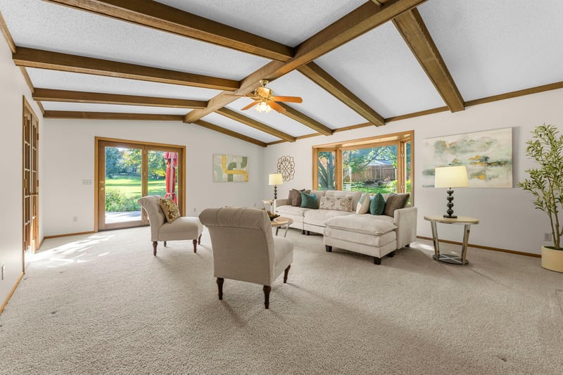 13406 Washburn Ave S, Burnsville, MN 55337