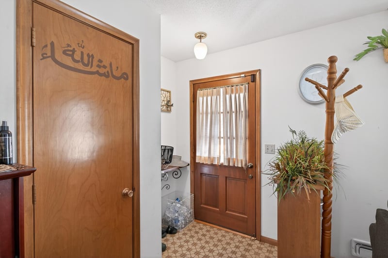 7398 Tempo Ter NE, Fridley, MN 55432