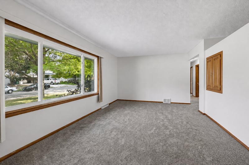 6324 Rolf Ave, Edina, MN 55439