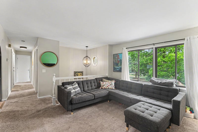 12350 Gladiola St NW, Coon Rapids, MN 55433