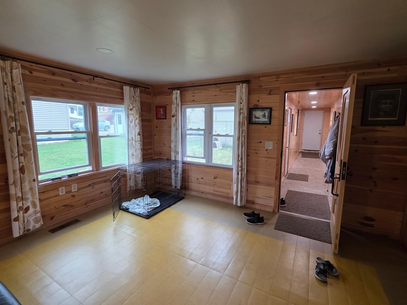 504 Corey Ave, Coleraine, MN 55722