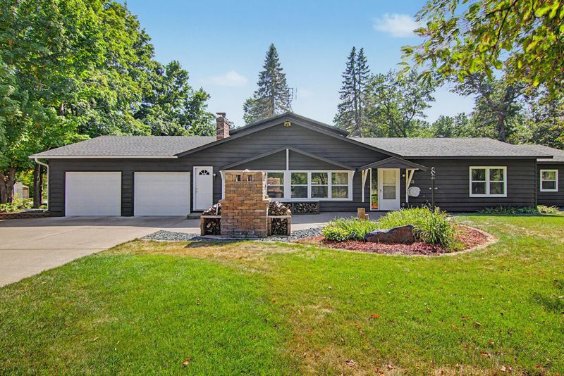 30155 Norway Dr NW, Cambridge, MN 55008