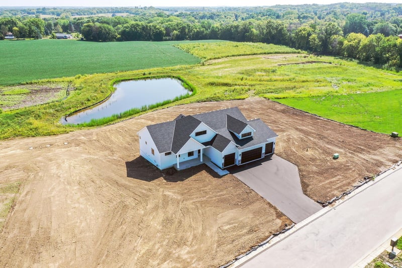10190 Heather Ln, Corcoran, MN 55374