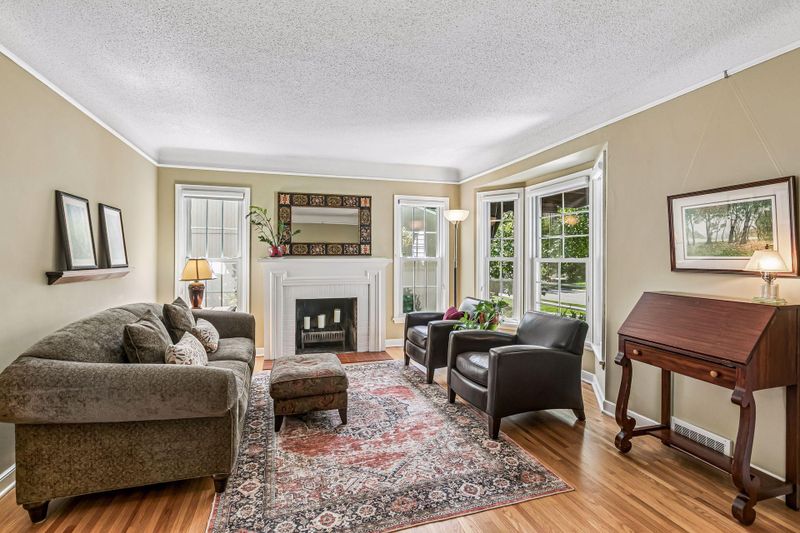 2721 Kipling Ave S, Saint Louis Park, MN 55416