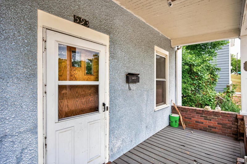 591 Payne Ave, Saint Paul, MN 55130