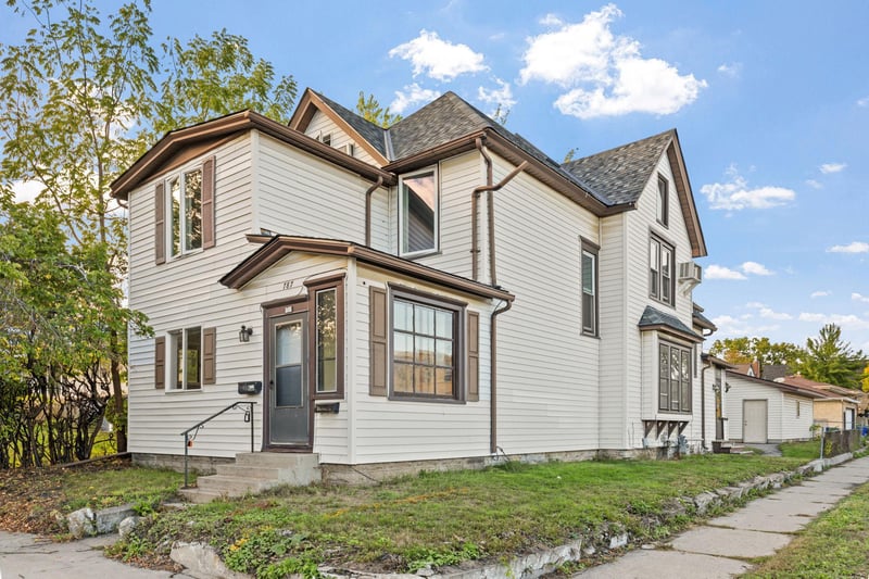 787 Watson Ave, Saint Paul, MN 55102
