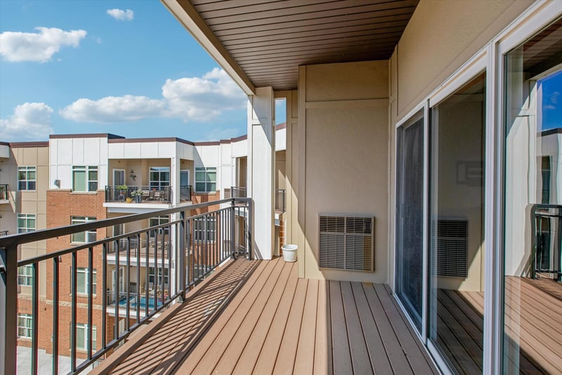 12501 Nicollet Ave #425, Burnsville, MN 55337
