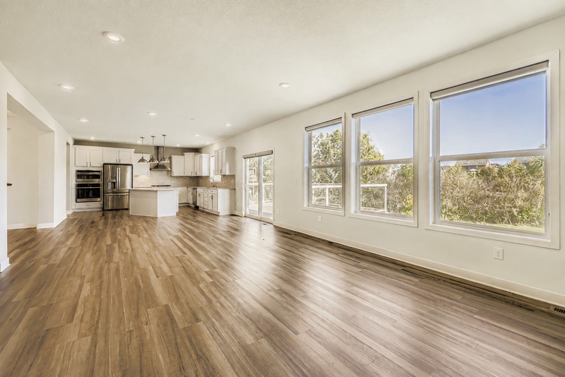 1660 Hackamore Dr, Victoria, MN 55386