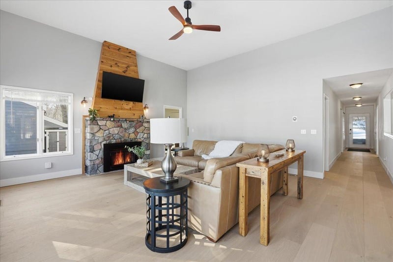 52A 206th St, New Richmond, WI 54017