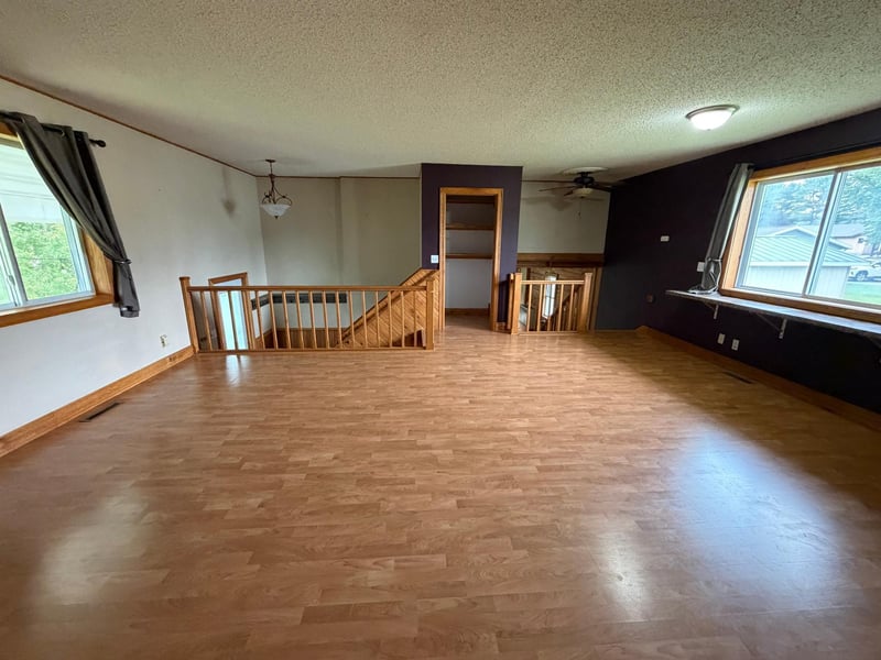 44798 E Goodrich St, Rushford, MN 55971