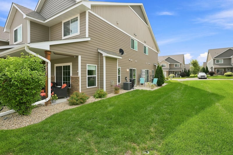 20602 Keystone Ave, Lakeville, MN 55044