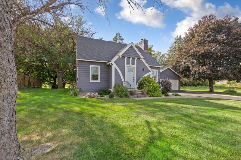 418 Prairie Ave, Faribault, MN 55021