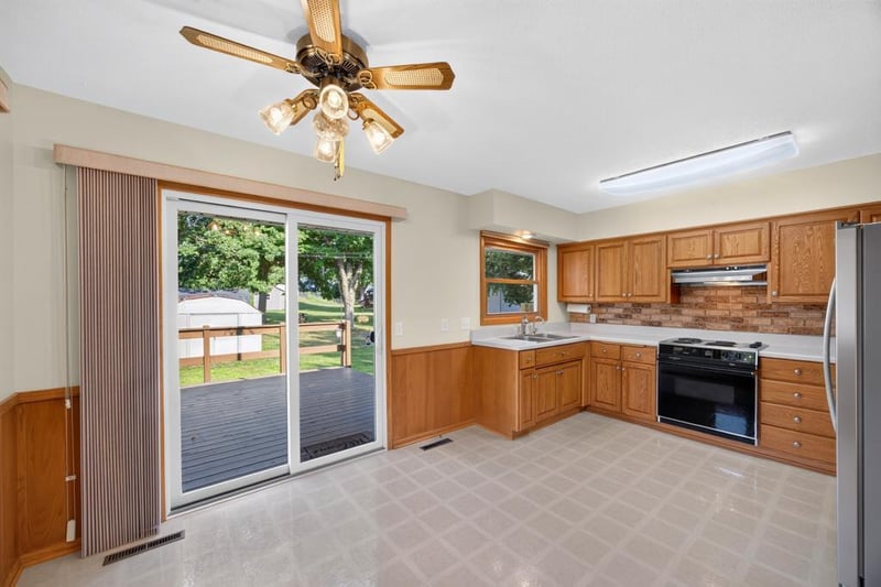 2817 15th Ave NW, Rochester, MN 55901