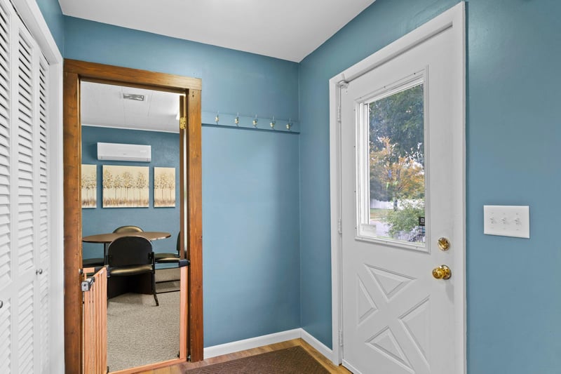 310 Ashland St S, Cambridge, MN 55008