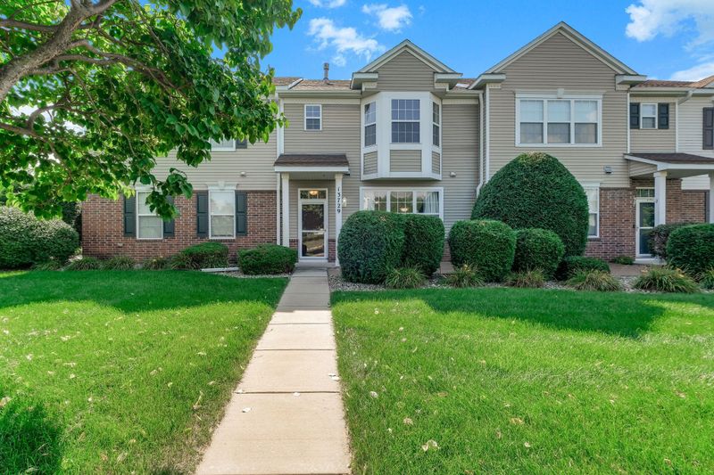 13729 Atrium Ave #2202, Rosemount, MN 55068
