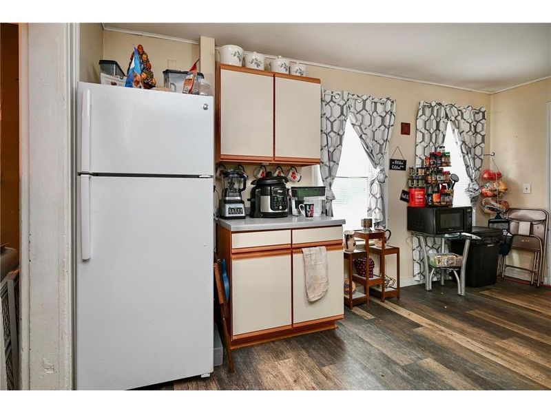 159 E King St, Winona, MN 55987