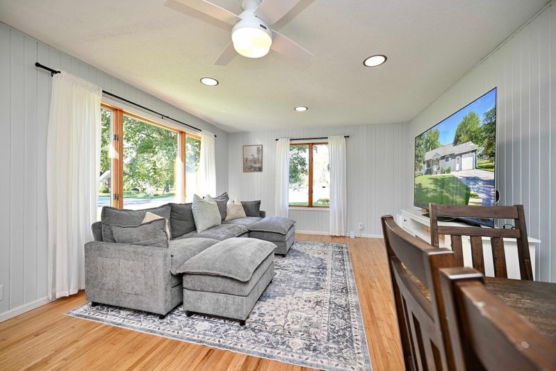 204 Michaels St, Cochrane, WI 54622