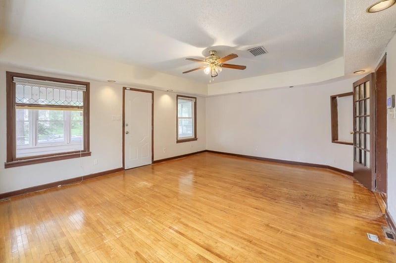 3102 Morgan Ave N, Minneapolis, MN 55411