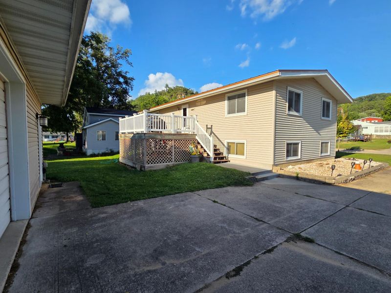 215 N Green St, Rushford, MN 55971