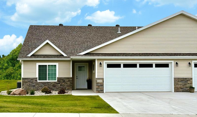 1437 Campus Dr, Fergus Falls, MN 56537