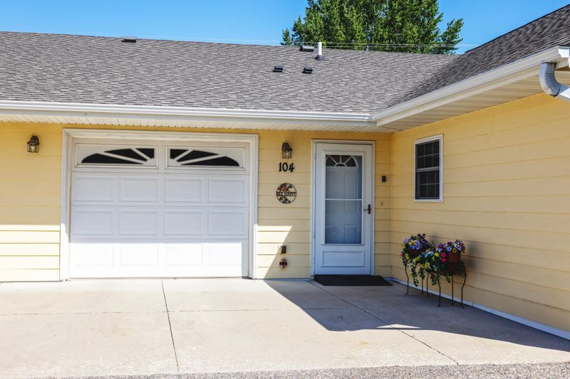 116 West Street Cir #104, Miltona, MN 56354