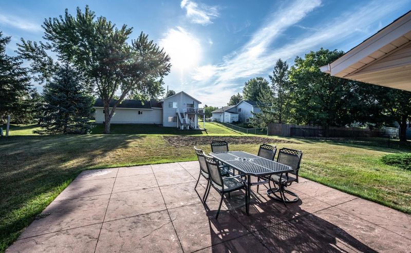 23690 Main St, Hampton, MN 55031