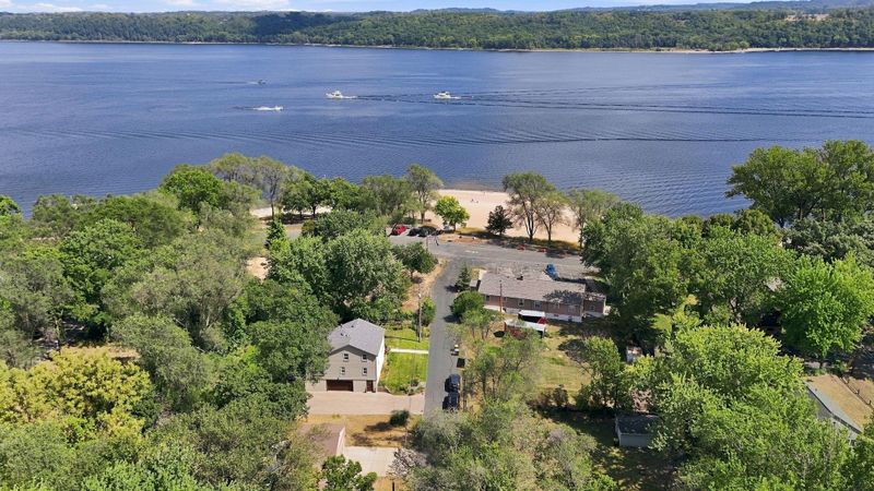 16838 Upper 19th St S, Lakeland, MN 55043