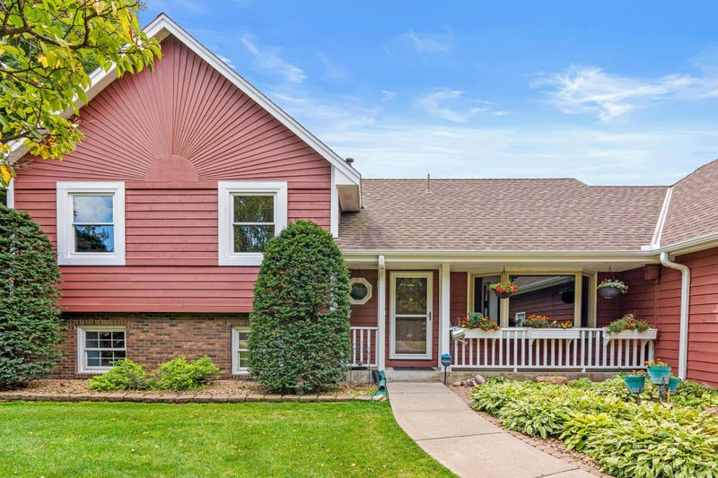 10121 Kahler Ave NE, Otsego, MN 55362