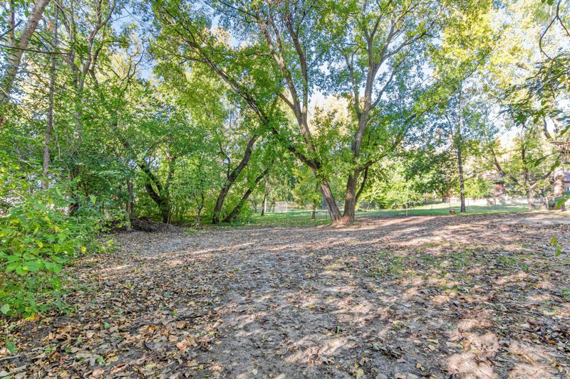 5415 Peterson Rd, White Bear Twp, MN 55127