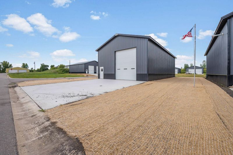 311 Ashlynn Ct, Courtland, MN 56021