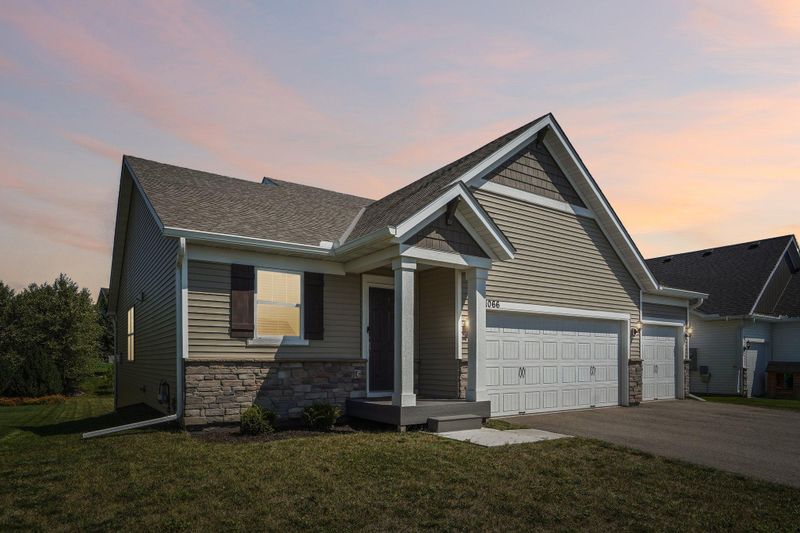 1066 Meadow Ln, Waconia, MN 55387