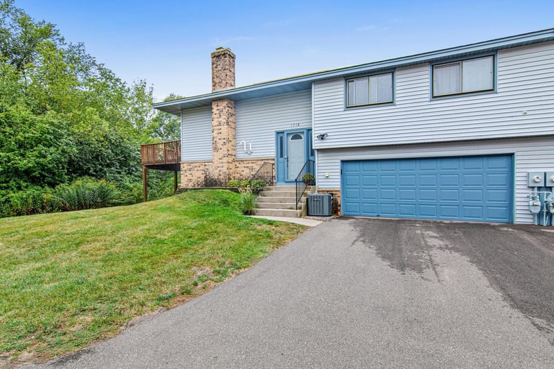 1718 Woodgate Ln, Eagan, MN 55122