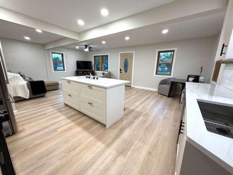727 S 7th St, La Crescent, MN 55947