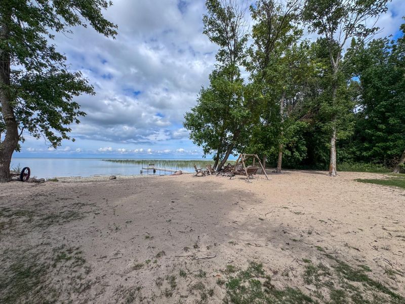21197 Joas Beach Rd NE, Kelliher, MN 56650